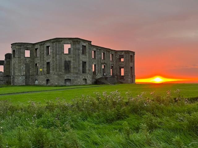 The Sea Loft Castlerock. Apartment *